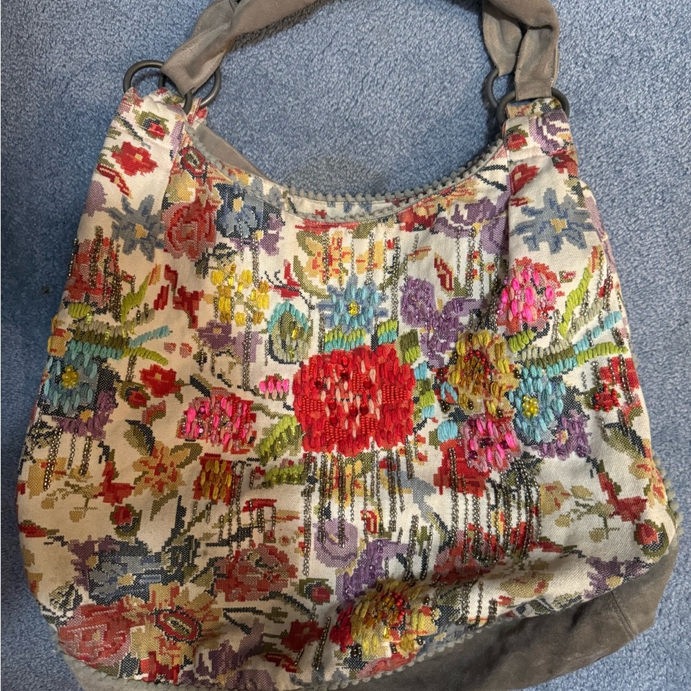 Jasper and Jeera Floral Tapestry Shoulder Bag